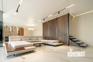 Дом 520м², 2-этажный, участок 10 сот.  