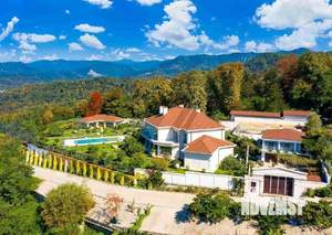 Дом 550м², 2-этажный, участок 30 сот.  