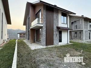 Дом 195м², 2-этажный, участок 4 сот.  