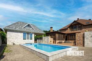 Дом 300м², 2-этажный, участок 10 сот.  