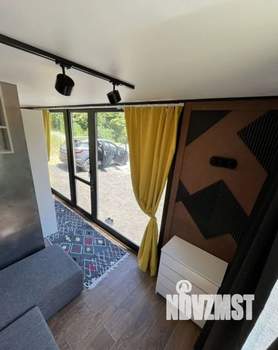 Дом 15м², 2-этажный, участок 1 сот.  