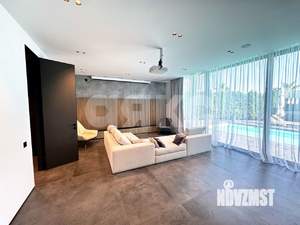 Дом 840м², 3-этажный, участок 10 сот.  