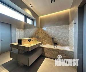 Дом 260м², 2-этажный, участок 8 сот.  