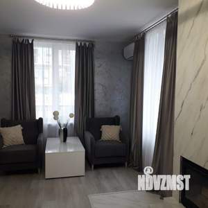 Коттедж 260м², 3-этажный, участок 6 сот.  
