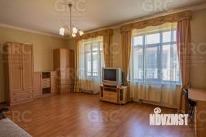 Дом 540м², 4-этажный, участок 12 сот.  