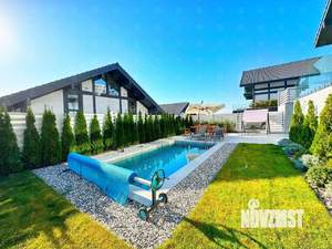 Коттедж 260м², 2-этажный, участок 6 сот.  