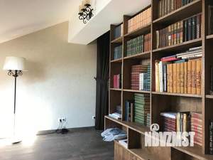 Дом 395м², 4-этажный, участок 8 сот.  