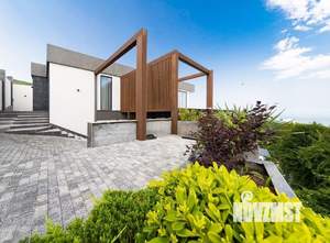 Дом 277м&sup2;, 2-этажный, участок 11 сот.  