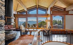 Дом 180м², 2-этажный, участок 7 сот.  