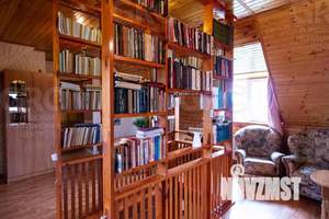 Дом 750м², 3-этажный, участок 15 сот.  