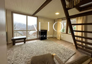 Дом 60м², 2-этажный, участок 7 сот.  