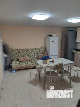 Дом 150м&sup2;, 3-этажный, участок 5 сот.  