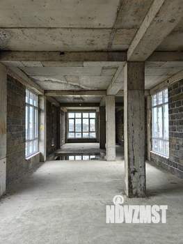 Коттедж 330м², 3-этажный, участок 6 сот.  