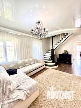 Дом 120м², 2-этажный, участок 3 сот.  