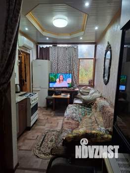 Дом 532м², 3-этажный, участок 6 сот.  