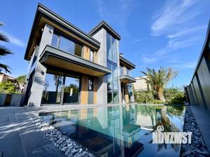 Коттедж 320м², 2-этажный, участок 7 сот.  