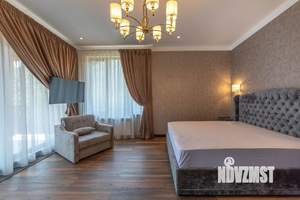 Коттедж 313м², 2-этажный, участок 5 сот.  