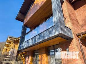 Дом 295м&sup2;, 2-этажный, участок 6 сот.  