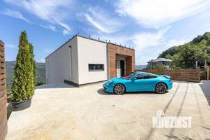 Дом 426м², 3-этажный, участок 20 сот.  