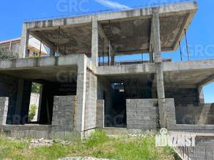 Дом 360м², 2-этажный, участок 6 сот.  