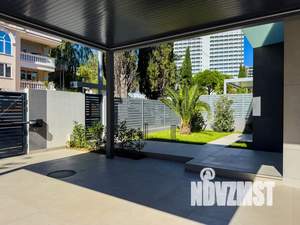 Дом 300м&sup2;, 3-этажный, участок 7 сот.  