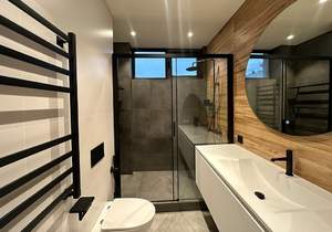 Дом 270м², 2-этажный, участок 5 сот.  