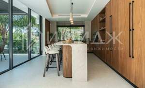 Дом 450м², 1-этажный, участок 12 сот.  