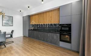 Дом 320м², 2-этажный, участок 6 сот.  