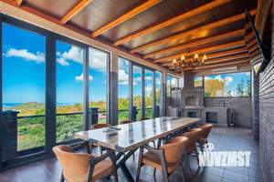 Дом 200м&sup2;, 2-этажный, участок 8 сот.  