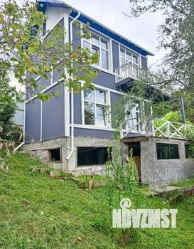 Дом 70м², 2-этажный, участок 5 сот.  