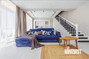 Дом 250м², 2-этажный, участок 10 сот.  