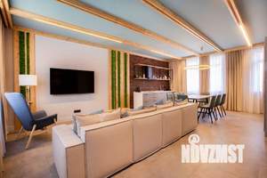 Коттедж 204м², 3-этажный, участок 4 сот.  