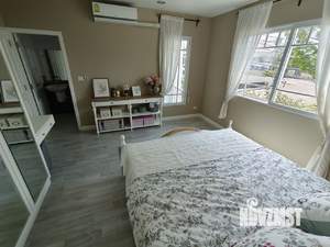 Дом 150м², 2-этажный, участок 4 сот.  