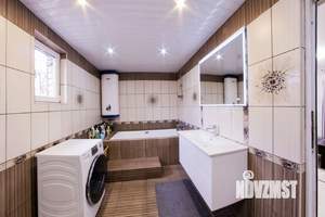 Коттедж 270м², 3-этажный, участок 6 сот.  