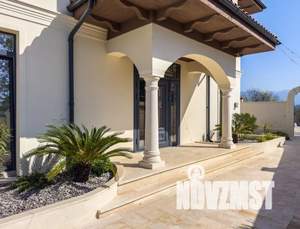 Дом 255м², 2-этажный, участок 6 сот.  