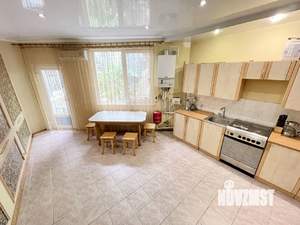 Таунхаус 230м², 4-этажный, участок 5 сот.  