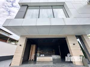 Дом 845м², 3-этажный, участок 10 сот.  