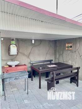 Дом 352м&sup2;, 3-этажный, участок 4 сот.  