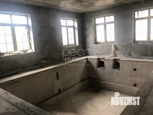 Коттедж 607м², 4-этажный, участок 10 сот.  