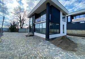 Дом 140м², 2-этажный, участок 4 сот.  