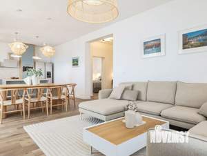 Дом 250м², 2-этажный, участок 8 сот.  