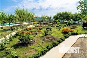 Дом 1200м², 2-этажный, участок 50 сот.  