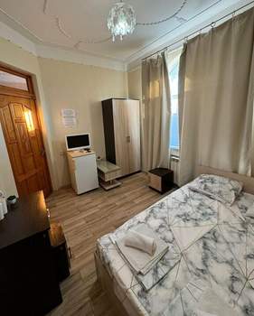 Дом 500м², 8-этажный, участок 3 сот.  