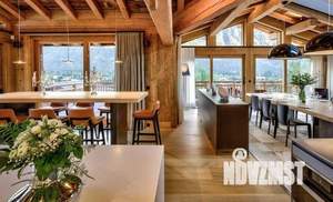 Коттедж 600м², 3-этажный, участок 50 сот.  