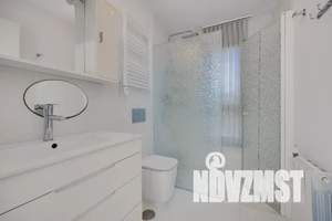 Дом 160м², 2-этажный, участок 5 сот.  