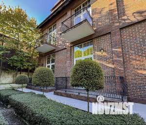 Коттедж 240м², 2-этажный, участок 7 сот.  