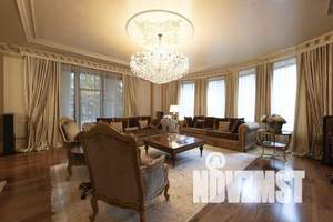 Дом 250м², 2-этажный, участок 6 сот.  