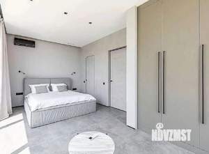 Дом 250м², 2-этажный, участок 6 сот.  