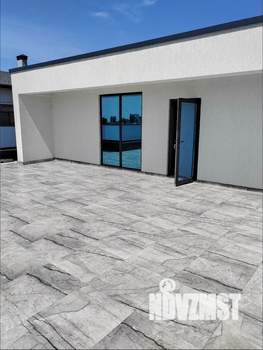 Дом 300м², 3-этажный, участок 5 сот.  