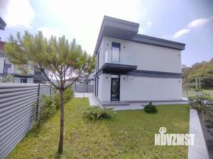 Коттедж 156м², 2-этажный, участок 4 сот.  